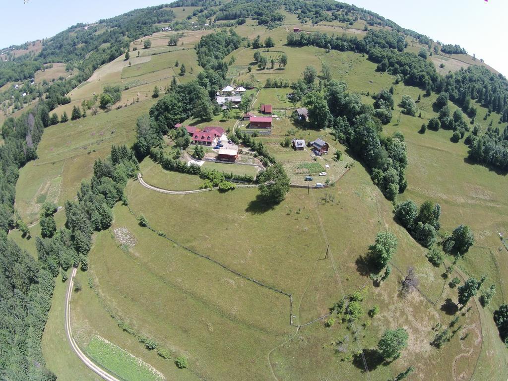 Kings Valley - Sunny Botesti Cîmpeni Buitenkant foto